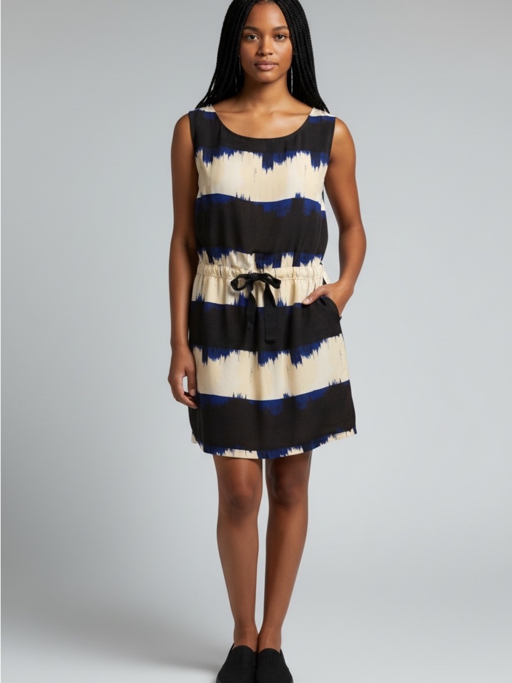 Sleeveless Stripe Tie-Waist Swim Cover-Up Dress - Black & Cream